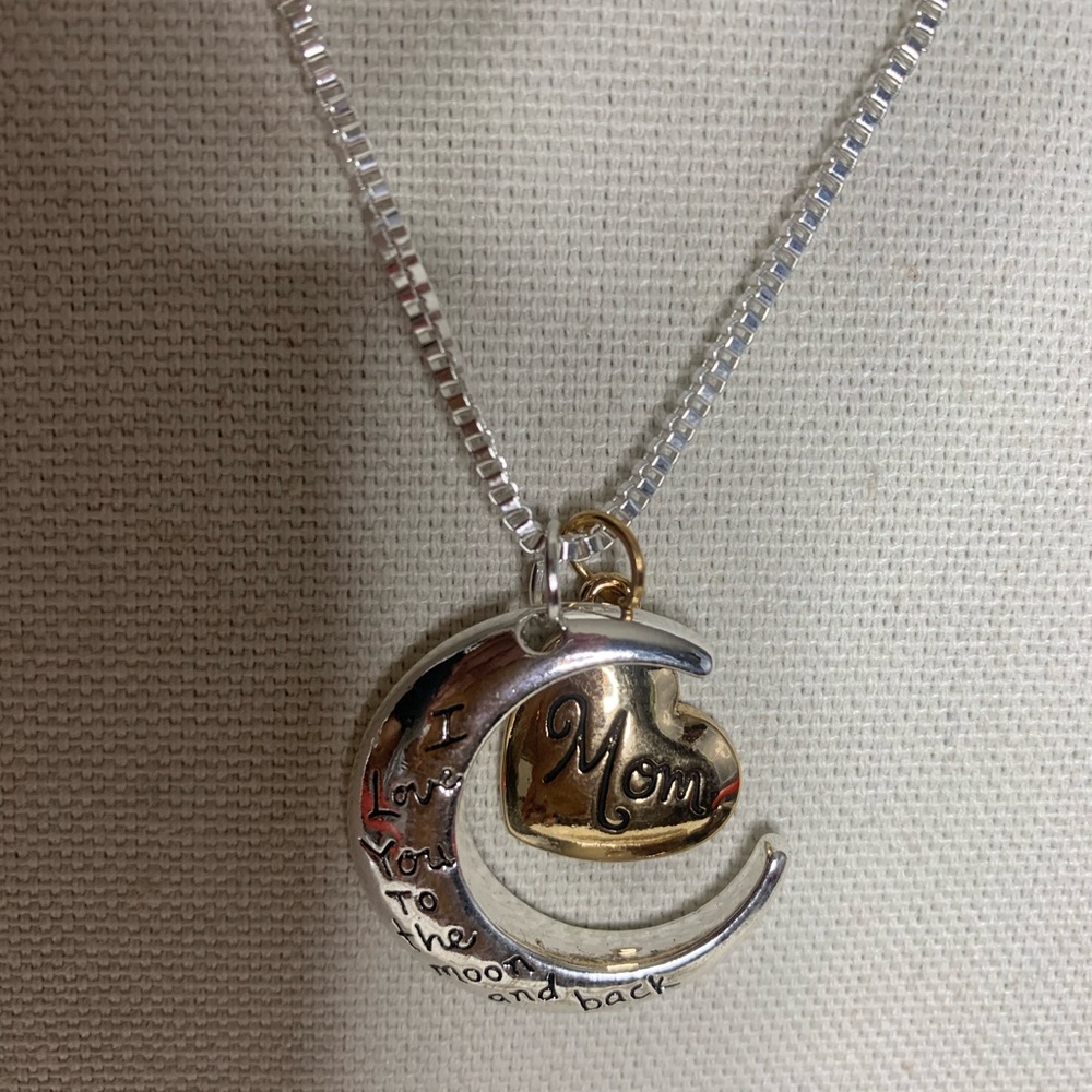 Silver necklace
